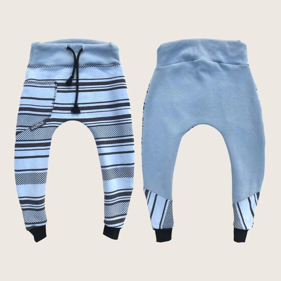 Ligt blue stripes