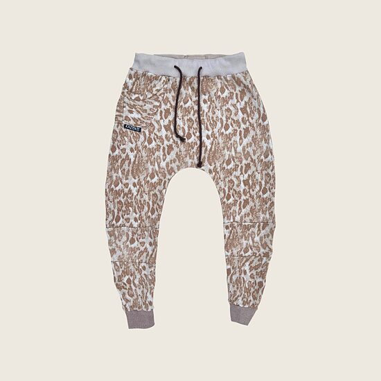 Brown leopard
